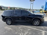 New 2025 Chevrolet Traverse LT w/ LPO, Floor Liner Package image 4