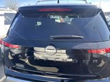 New 2025 Nissan Pathfinder Platinum w/ Black Appearance Package image 3