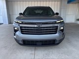 New 2026 Chevrolet Traverse LT image 2