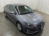 Used 2019 Hyundai Elantra SE image 2