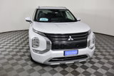 New 2025 Mitsubishi Outlander SEL image 3