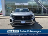 New 2026 Volkswagen Atlas Cross Sport SE image 2