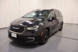 Used 2022 Chrysler Pacifica Touring-L image 4