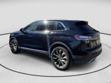 Used 2023 Lincoln Nautilus Reserve image 3