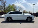 Used 2021 Porsche Cayenne Turbo image 4