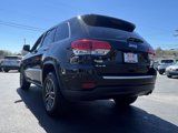Used 2019 Jeep Grand Cherokee Limited image 3