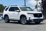 New 2025 Honda Pilot Touring image 2