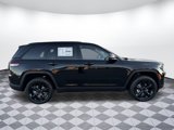 New 2025 Jeep Grand Cherokee Laredo image 2