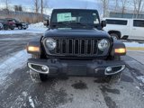 New 2025 Jeep Gladiator Sport image 2