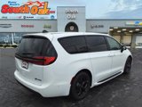 New 2023 Chrysler Pacifica Touring-L w/ S Appearance Package image 4