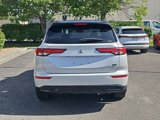 Used 2025 Mitsubishi Outlander SEL Black Edition image 6