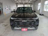 Used 2023 Chevrolet Colorado Z71 w/ Z71 Convenience Package 2 image 3