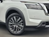 New 2025 Nissan Pathfinder SL w/ SL Premium Package image 3