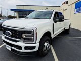 New 2025 Ford F350 Platinum image 3