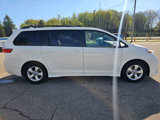 Used 2019 Toyota Sienna LE image 6