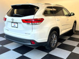 Used 2019 Toyota Highlander XLE image 4