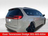 New 2025 Chrysler Pacifica Limited w/ Uconnect Theater Family Group image 5