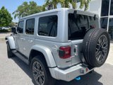 Used 2022 Jeep Wrangler Unlimited Sahara image 6