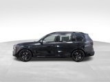 New 2025 BMW X7 M60i image 2