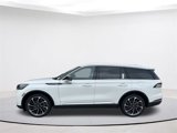 New 2025 Lincoln Aviator Reserve w/ Equipment Group 201A image 2