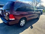 Used 2007 Ford Freestar SE image 4
