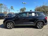 Used 2024 Volkswagen Taos SE image 6