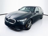Used 2024 BMW i5 eDrive40i image 3