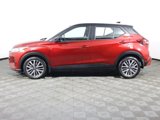 Used 2022 Nissan Kicks SV image 2