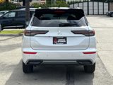 New 2025 Mitsubishi Outlander SEL image 5