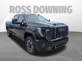 Used 2024 GMC Sierra 2500 Denali Ultimate image 3