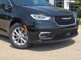 New 2025 Chrysler Pacifica Select image 2