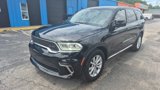 Used 2021 Dodge Durango SXT w/ 3rd Row Seating Group image 2