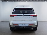 New 2025 Nissan Pathfinder Platinum image 4