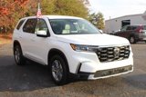 New 2025 Honda Pilot EX-L image 6
