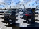 Used 2022 Chrysler Pacifica Touring-L image 6