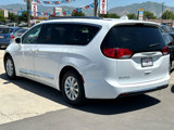 Used 2018 Chrysler Pacifica Touring-L w/ Premium Audio Group image 6
