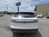 Used 2022 Lincoln Nautilus Reserve w/ Equipment Group 201A image 5
