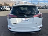 Used 2018 Toyota RAV4 SE image 4