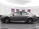 Used 2023 Toyota Camry SE image 5