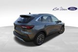 New 2025 Ford Escape SE image 3