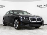 Used 2025 BMW i5 xDrive40 w/ Premium Package image 2