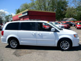 Used 2016 Dodge Grand Caravan SXT w/ Rear Park Assist Package image 2