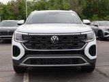 New 2025 Volkswagen Atlas Cross Sport SE image 2