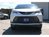 New 2025 Toyota Sienna Platinum image 4