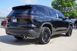 Used 2024 Chevrolet Traverse LT image 3
