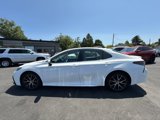 Used 2021 Toyota Camry SE image 4