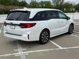 Used 2025 Honda Odyssey Elite image 3