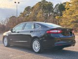 Used 2016 Ford Fusion Energi SE image 3