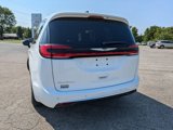 New 2024 Chrysler Pacifica Touring image 6