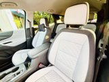 Used 2020 Chevrolet Equinox LT w/ Driver Convenience Package image 4